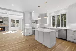 35 Lincoln St, Hopkinton, MA 01748 - Photo 16