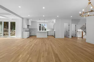 35 Lincoln St, Hopkinton, MA 01748 - Photo 14