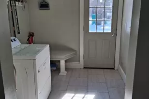 25 Richmond St, Weymouth, MA 02188 - Photo 12