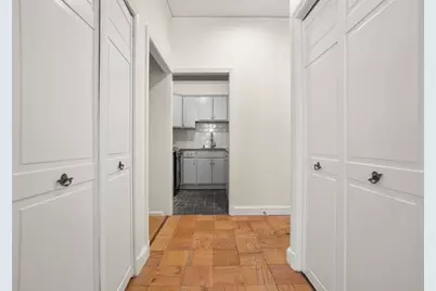 27 Bowdoin St #1C, Boston, MA 02114 - Photo 8