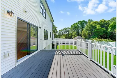 15 Lakeside Dr, Shrewsbury, MA 01545 - Photo 32