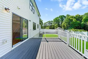 15 Lakeside Dr, Shrewsbury, MA 01545 - Photo 32