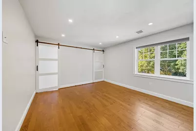 15 Lakeside Dr, Shrewsbury, MA 01545 - Photo 12