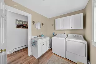 32 Green St, Fairhaven, MA 02719 - Photo 20