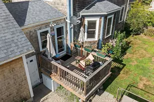 32 Green St, Fairhaven, MA 02719 - Photo 6