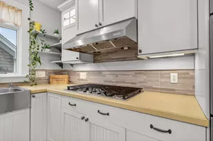 32 Green St, Fairhaven, MA 02719 - Photo 16