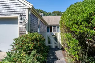 17 Kates Path, Yarmouth, MA 02675 - Photo 2