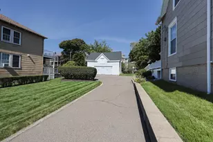 107 Minot St, Boston, MA 02122 - Photo 6