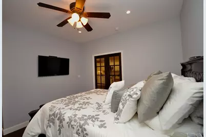 591 Beacon Street #G, Boston, MA 02215 - Photo 8