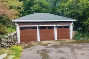 151 Plymouth St, Halifax, MA 02338 - Photo 8