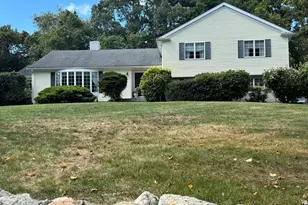 2 Slades Farm Ln, Dartmouth, MA 02748 - Photo 1