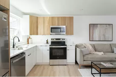 7 Kenoza #101, Haverhill, MA 01830 - Photo 2