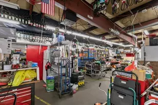 746 Amesbury Rd, Haverhill, MA 01830 - Photo 16