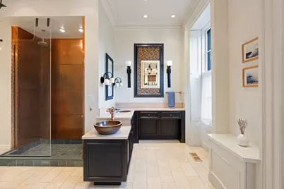 9 Walnut St, Boston, MA 02108 - Photo 14
