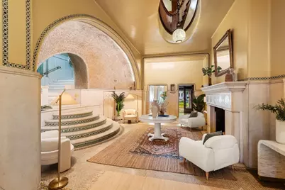 395 Commonwealth Avenue, Boston, MA 02215 - Photo 10