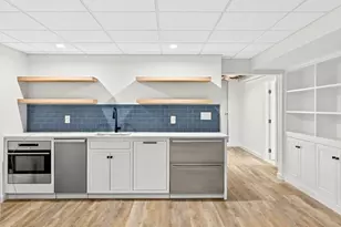 37 Katelyn Hills Dr, Falmouth, MA 02540 - Photo 16