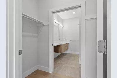 124 Highland Ave #404, Somerville, MA 02143 - Photo 18