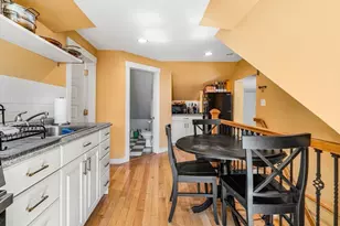 42 Mayhew St, Boston, MA 02125 - Photo 32