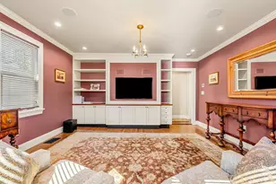 42 Mayhew St, Boston, MA 02125 - Photo 8