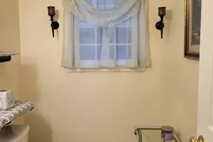 14 Robey St, Boston, MA 02119 - Photo 14