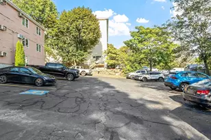 10 Dryden St, Worcester, MA 01605 - Photo 24