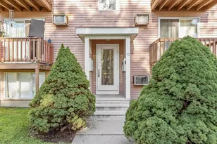 10 Dryden St, Worcester, MA 01605 - Photo 2