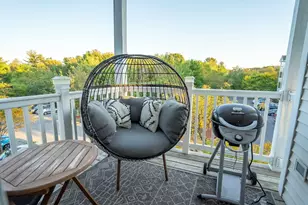 19 Hampshire Rd, Methuen, MA 01844 - Photo 12