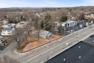 735 Washington St, Attleboro, MA 02703 - Photo 4