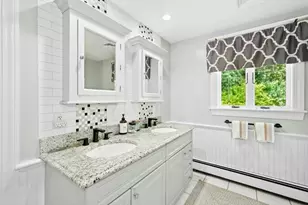 8 Raymond Way, Ashland, MA 01721 - Photo 16