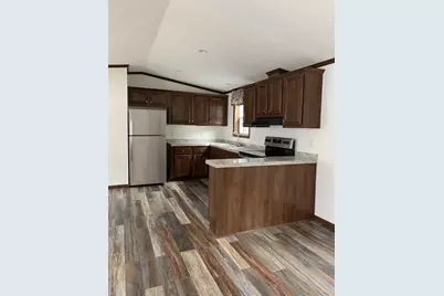 32 Ethel Ave, Marlborough, MA 01752 - Photo 4