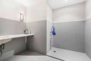 110 Broad St, Boston, MA 02110 - Photo 34