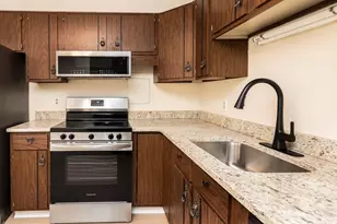 1002 Paradise Rd, Swampscott, MA 01907 - Photo 8