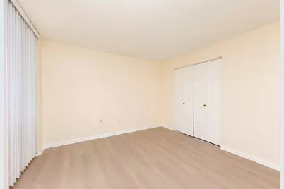 1002 Paradise Road #1M, Swampscott, MA 01907 - Photo 16