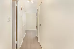 1002 Paradise Rd, Swampscott, MA 01907 - Photo 24