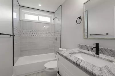 36 Summit  St #B, Orange, MA 01364 - Photo 16