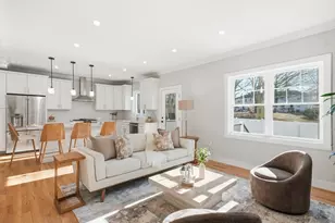 21 Tremont St, Stoneham, MA 02180 - Photo 4