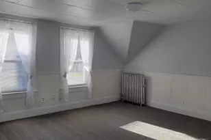 64 High St, Gardner, MA 01440 - Photo 6