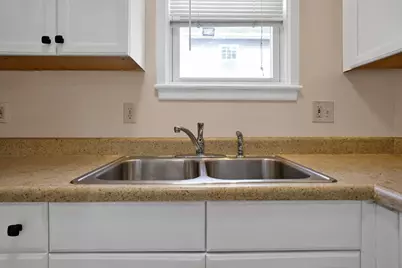 16 Dudley St, Haverhill, MA 01830 - Photo 10