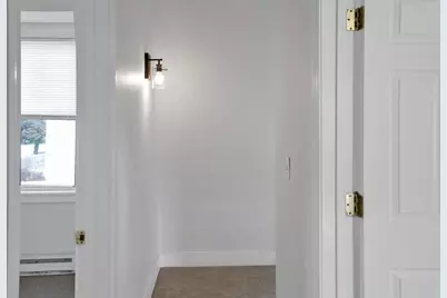 16 Dudley St, Haverhill, MA 01830 - Photo 18