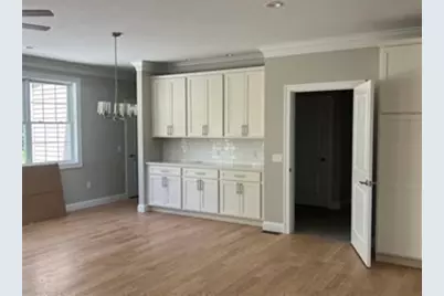 319 Ventura Street, Ludlow, MA 01056 - Photo 10