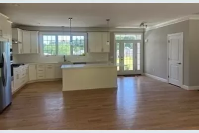 319 Ventura Street, Ludlow, MA 01056 - Photo 12