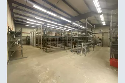 113 West, Pittsfield, MA 01201 - Photo 10