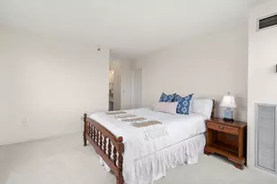 250 Hammond Pond Parkway, Newton, MA 02467 - Photo 16