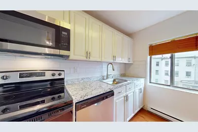 72-74 Chelsea St #9, Boston, MA 02128 - Photo 12