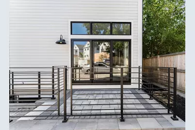 327 Alewife Brook Pkwy #A, Somerville, MA 02144 - Photo 6