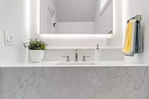 327 Alewife Brook Pkwy, Somerville, MA 02144 - Photo 36