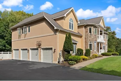 2 Bridle Path, Lynnfield, MA 01940 - Photo 2