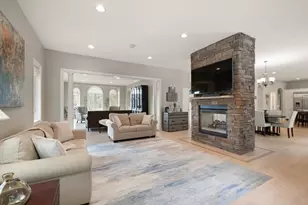 2 Bridle Path, Lynnfield, MA 01940 - Photo 12