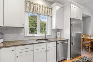 14 Longwood Ln, Hanover, MA 02339 - Photo 4