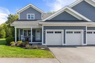 14 Longwood Ln, Hanover, MA 02339 - Photo 2